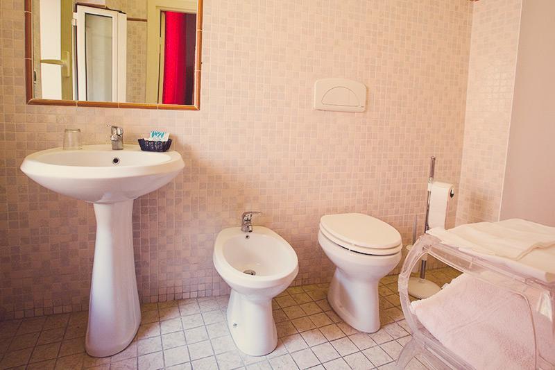 Hotel Centrale Viterbo Bagian luar foto